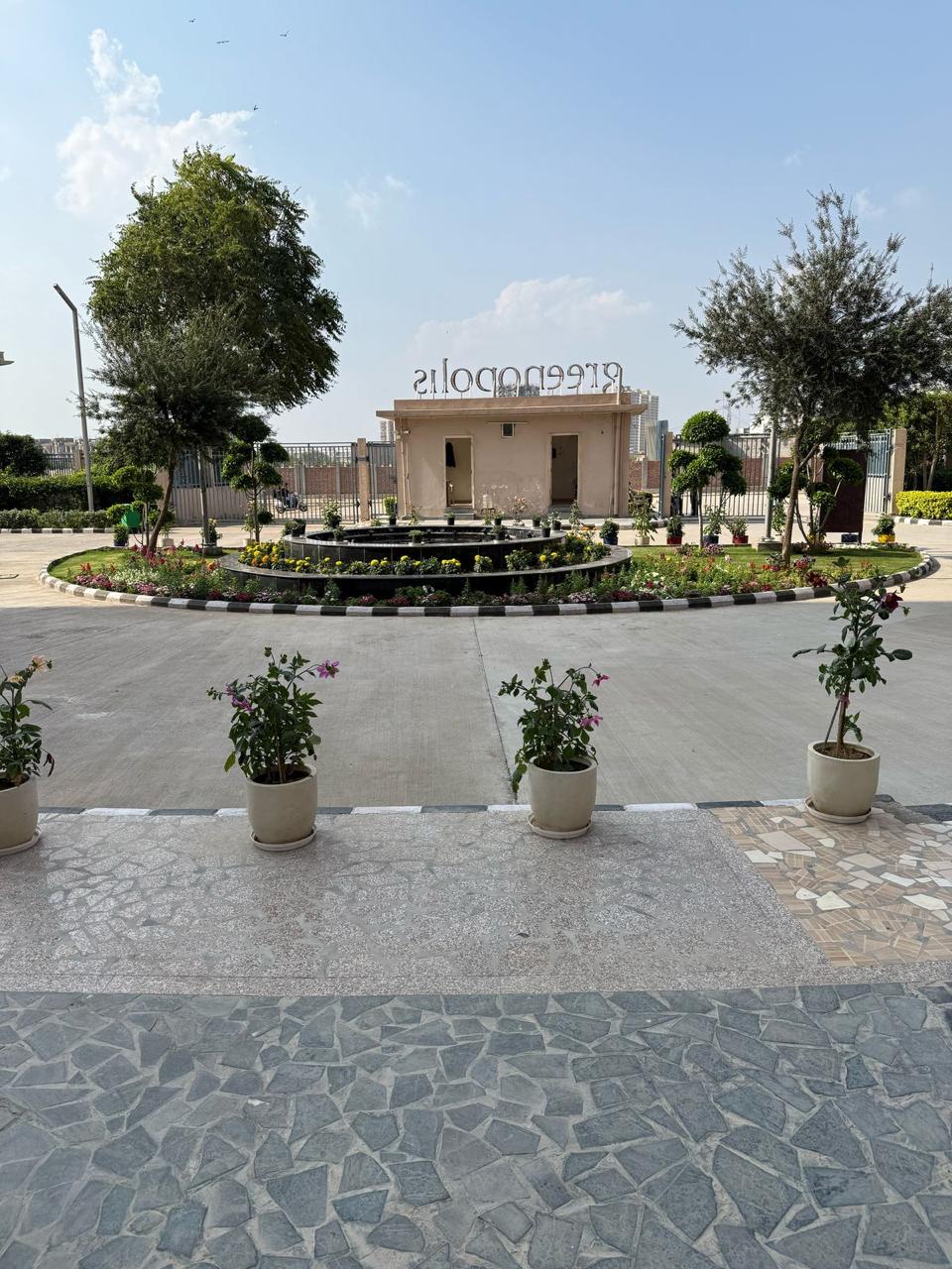 3bhk+Servent room